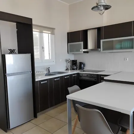Apartment Sweet Habit B Ermoupoli